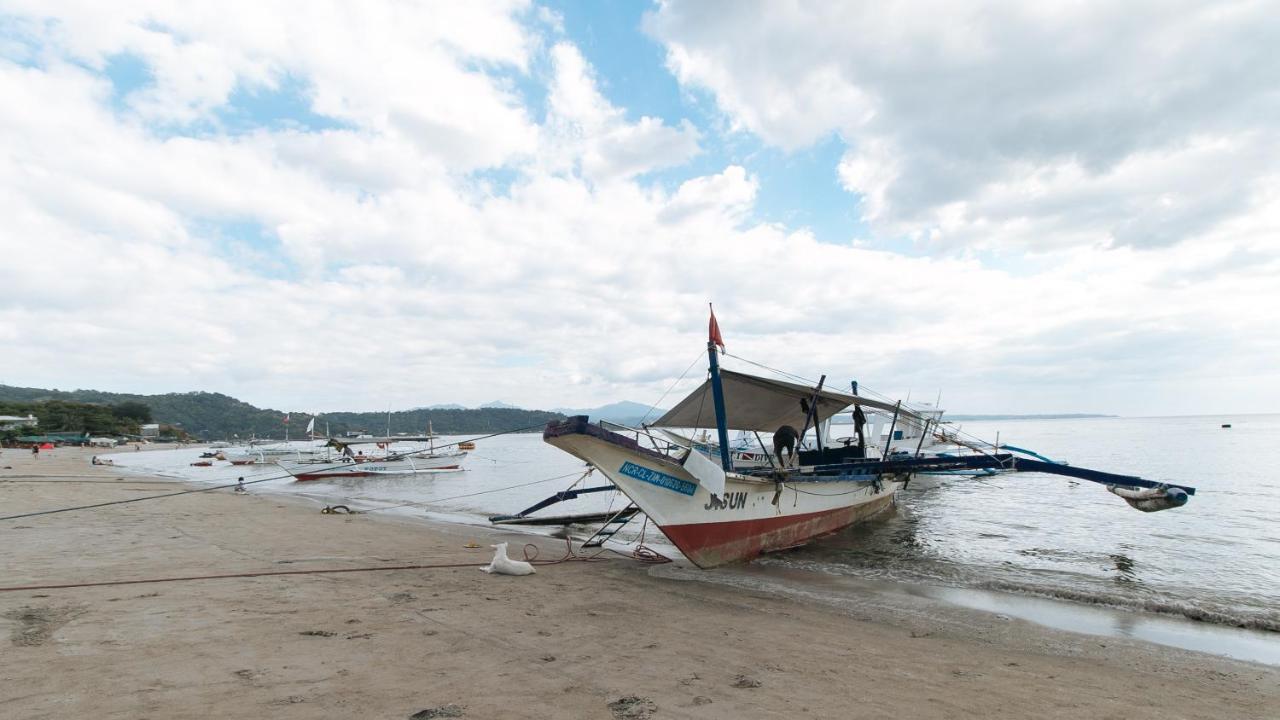 אולונגפו Reddoorz Plus At Lagoon Resort Zambales מראה חיצוני תמונה