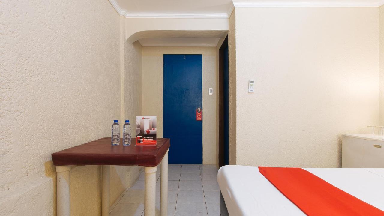 אולונגפו Reddoorz Plus At Lagoon Resort Zambales מראה חיצוני תמונה